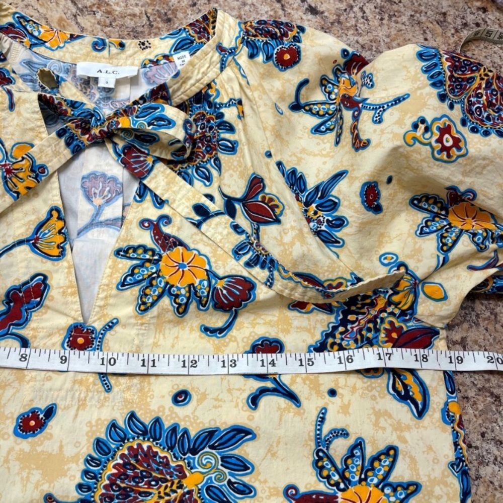 A.L.C. Ellis Puff Sleeve Tie Neck Style Yellow PrintedTop Size 2 - Picture 11 of 12